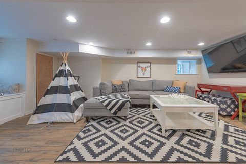 Tiny photo for 4109 N Ottawa Avenue, Norridge, IL 60706 (MLS # 12484674)