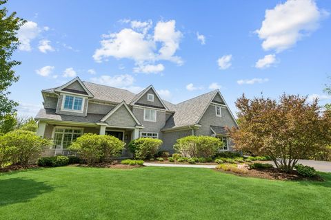 Photo of 28 Aberdeen Court, Bannockburn, IL 60015 (MLS # 12659675)