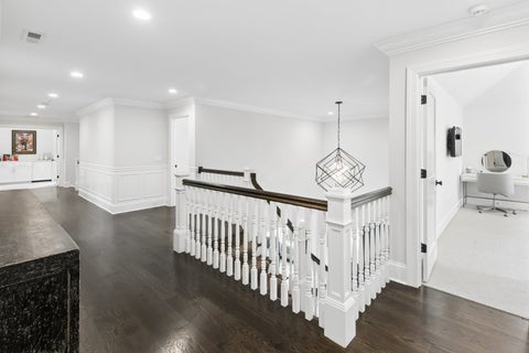 Tiny photo for 28 Aberdeen Court, Bannockburn, IL 60015 (MLS # 12659675)