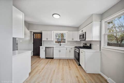 Tiny photo for 344 Ashland Avenue, Chicago Heights, IL 60411 (MLS # 12708679)