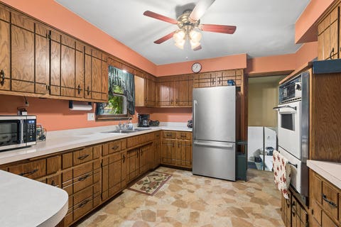 Tiny photo for 520 E Joliet Highway, New Lenox, IL 60451 (MLS # 12669303)