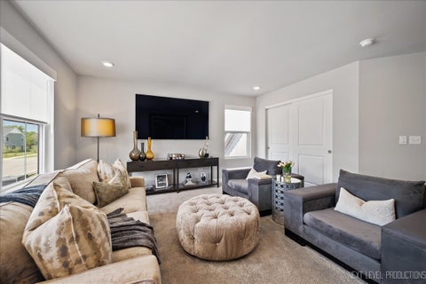 Tiny photo for 4116 Chelsea Manor Circle, Aurora, IL 60504 (MLS # 12778548)