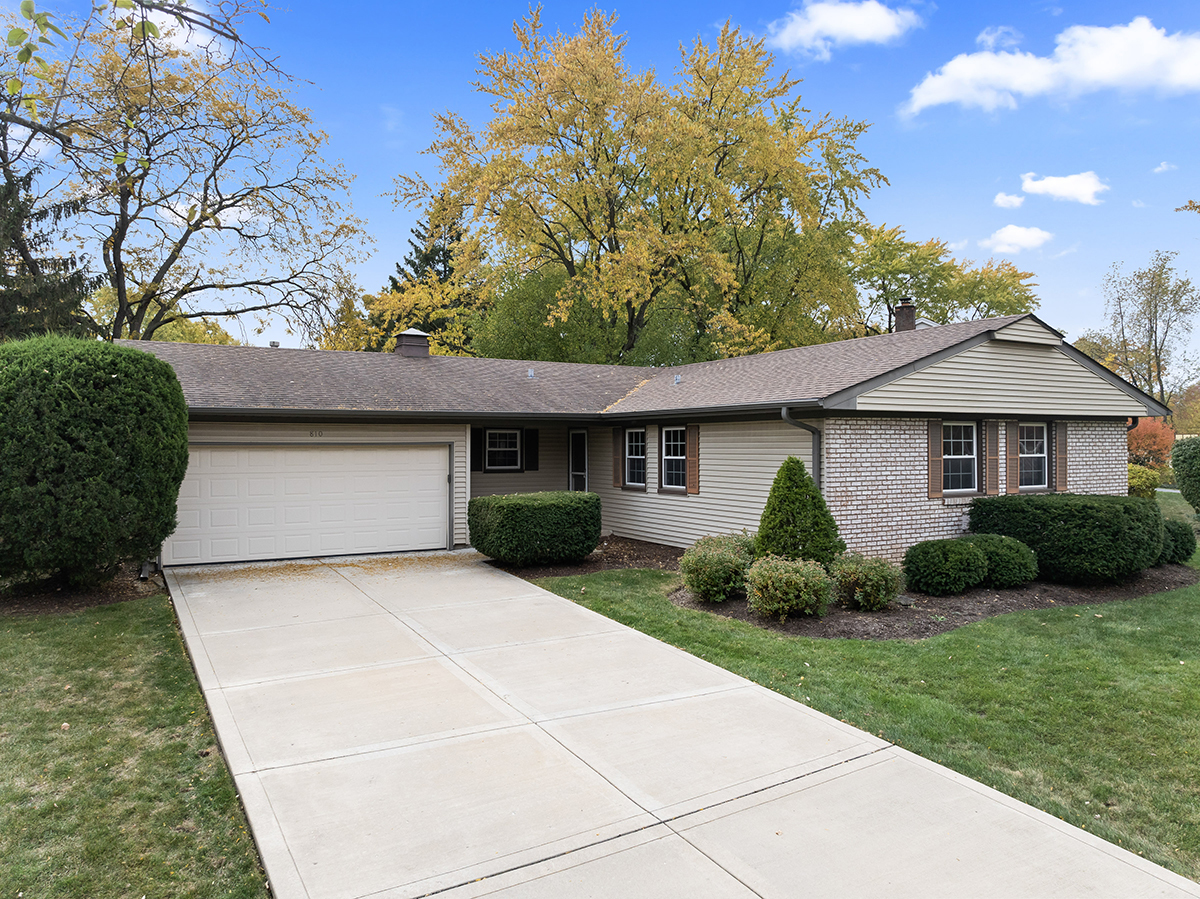 810 Dorncliff Lane