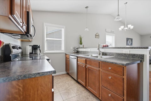 Tiny photo for 24 Winding Way, Bloomington, IL 61705 (MLS # 12703574)