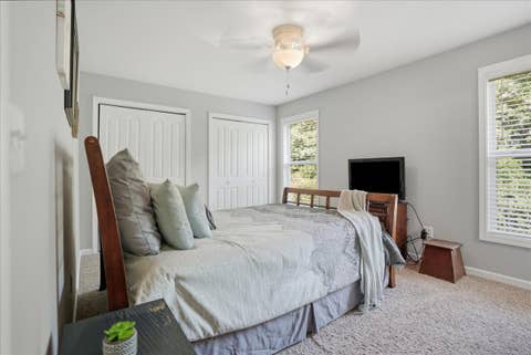 Tiny photo for 24 Winding Way, Bloomington, IL 61705 (MLS # 12703574)
