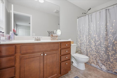 Tiny photo for 24 Winding Way, Bloomington, IL 61705 (MLS # 12703574)