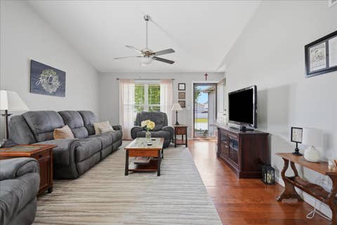 Tiny photo for 24 Winding Way, Bloomington, IL 61705 (MLS # 12703574)