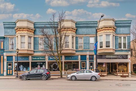 537 N Milwaukee Avenue Libertyville IL 60048