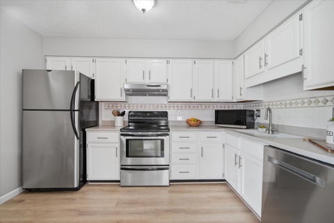 Tiny photo for 2802 E Lincoln Street #1B, Bloomington, IL 61704 (MLS # 12706335)