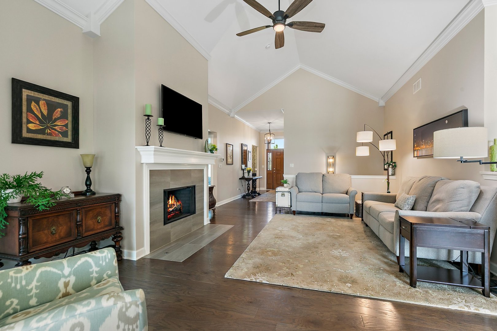 4100 Coyote Lakes Circle