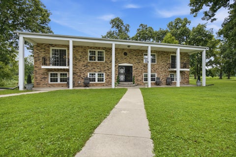 Photo of 1360 N 1300 East Road, Heyworth, IL 61745 (MLS # 12747607)