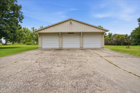 Tiny photo for 1360 N 1300 East Road, Heyworth, IL 61745 (MLS # 12747607)