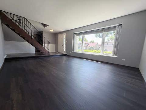 Tiny photo for 940 French Drive, Mundelein, IL 60060 (MLS # 12687776)