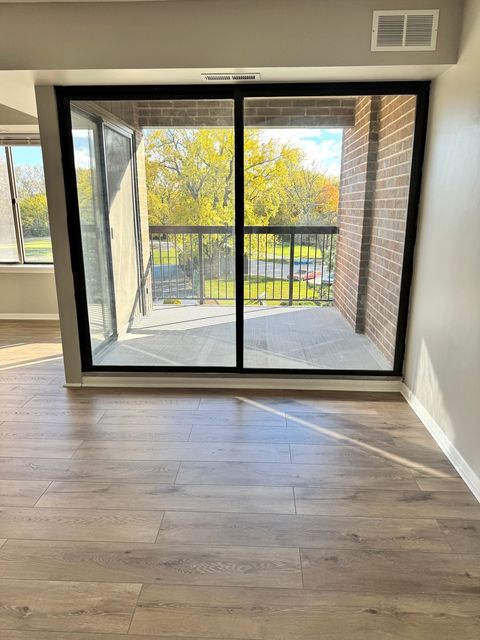 Tiny photo for 500 Park Avenue #433, Calumet City, IL 60409 (MLS # 12501342)