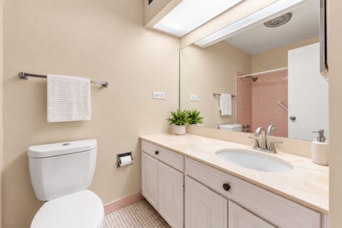 Tiny photo for 6833 N Kedzie Avenue #A1511, Chicago, IL 60645 (MLS # 12640740)