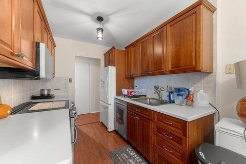 Tiny photo for 6833 N Kedzie Avenue #A1511, Chicago, IL 60645 (MLS # 12640740)