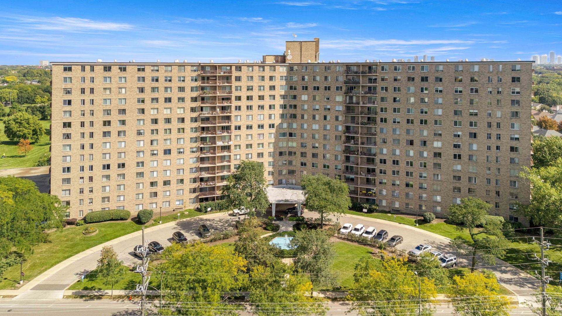 6833 N Kedzie Avenue A1511
