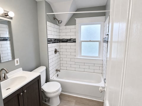 Tiny photo for 252 W 29th Street, Davenport, IA 52803 (MLS # 12768735)