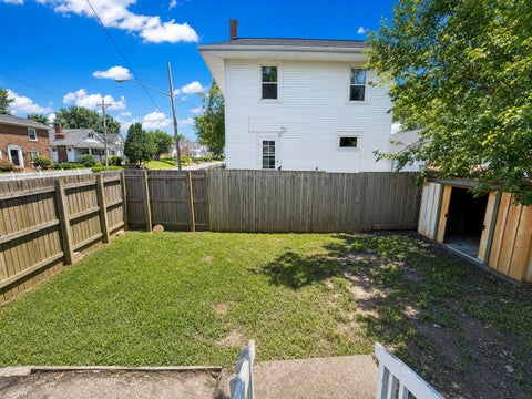 Tiny photo for 252 W 29th Street, Davenport, IA 52803 (MLS # 12768735)