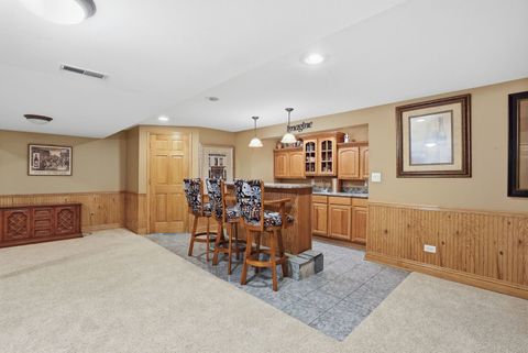 Tiny photo for 10752 Lockwood Avenue, Oak Lawn, IL 60453 (MLS # 12584172)