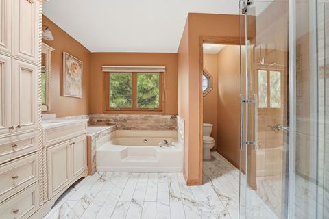 Tiny photo for 10752 Lockwood Avenue, Oak Lawn, IL 60453 (MLS # 12584172)