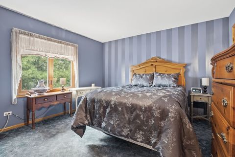 Tiny photo for 10752 Lockwood Avenue, Oak Lawn, IL 60453 (MLS # 12584172)