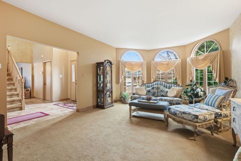 Tiny photo for 10752 Lockwood Avenue, Oak Lawn, IL 60453 (MLS # 12584172)