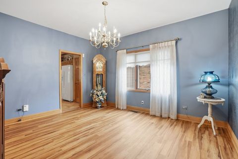 Tiny photo for 10752 Lockwood Avenue, Oak Lawn, IL 60453 (MLS # 12584172)