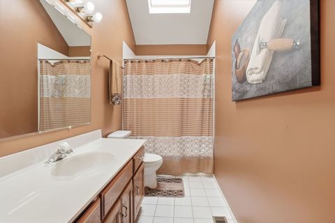 Tiny photo for 10752 Lockwood Avenue, Oak Lawn, IL 60453 (MLS # 12584172)