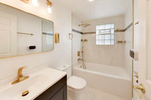 Tiny photo for 7950 S Indiana Avenue, Chicago, IL 60619 (MLS # 12709210)
