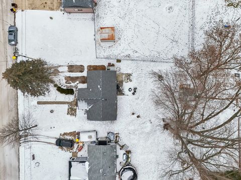 Tiny photo for 4609 W Shore Drive, Wonder Lake, IL 60097 (MLS # 12537775)