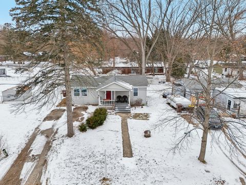 Tiny photo for 4609 W Shore Drive, Wonder Lake, IL 60097 (MLS # 12537775)