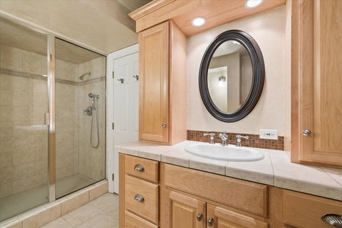 Tiny photo for 1070 Sir William Lane, Lake Forest, IL 60045 (MLS # 12729952)