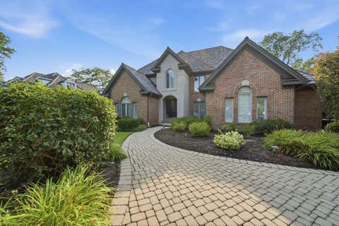 Tiny photo for 1070 Sir William Lane, Lake Forest, IL 60045 (MLS # 12729952)