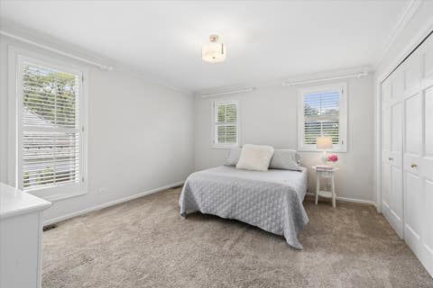 Tiny photo for 1070 Sir William Lane, Lake Forest, IL 60045 (MLS # 12729952)