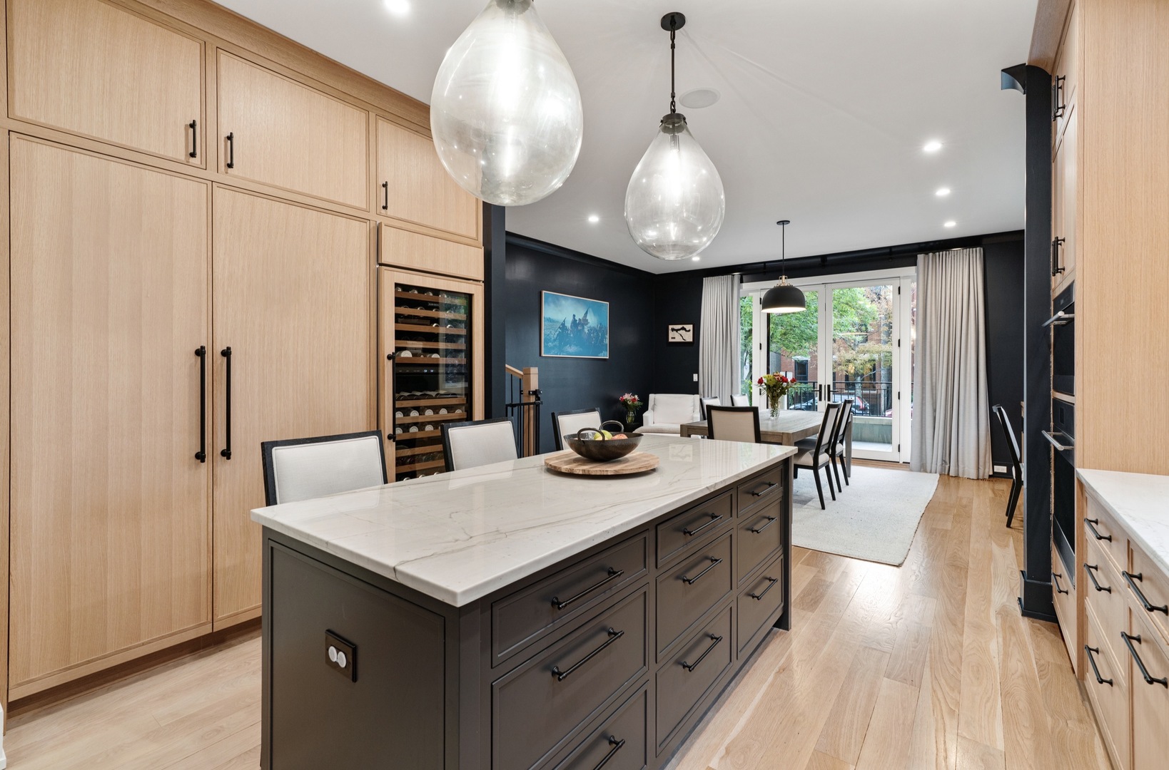 1913 N Halsted Street 1