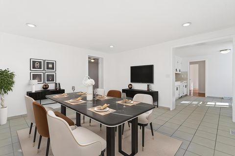 Tiny photo for 3506 Lonnquist Drive, Franklin Park, IL 60131 (MLS # 12487193)