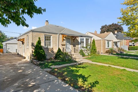 Tiny photo for 3506 Lonnquist Drive, Franklin Park, IL 60131 (MLS # 12487193)