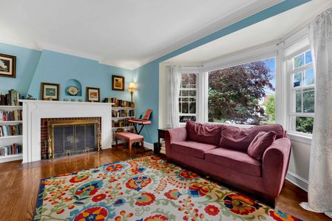 Tiny photo for 6043 N Keeler Avenue, Chicago, IL 60646 (MLS # 12675445)