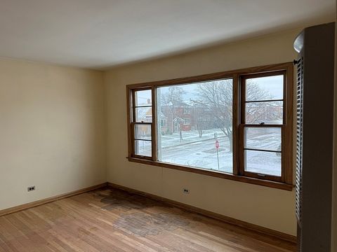 Tiny photo for 5658 S Meade Avenue, Chicago, IL 60638 (MLS # 12598230)