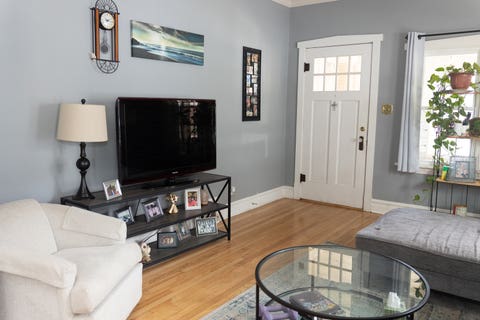 Tiny photo for 1280 S Cora Street, Des Plaines, IL 60018 (MLS # 12730952)