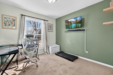 Tiny photo for 14 Devonshire Circle, Elgin, IL 60123 (MLS # 12589871)