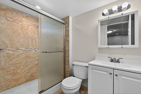 Tiny photo for 14 Devonshire Circle, Elgin, IL 60123 (MLS # 12589871)