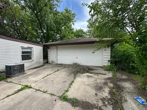 Tiny photo for 15240 Hilltop Drive, Orland Park, IL 60462 (MLS # 12694331)