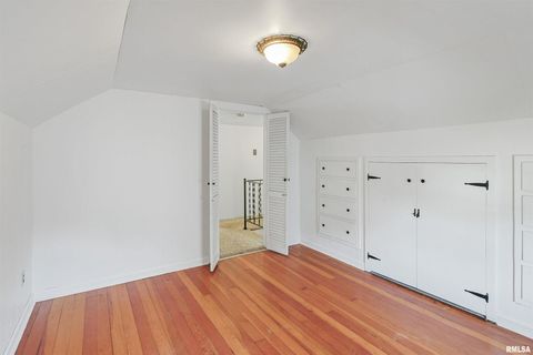 Tiny photo for 111 GRAND Avenue, Anna, IL 62906 (MLS # EB459761)