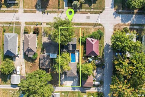 Tiny photo for 111 GRAND Avenue, Anna, IL 62906 (MLS # EB459761)