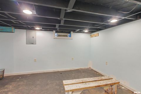 Tiny photo for 111 GRAND Avenue, Anna, IL 62906 (MLS # EB459761)