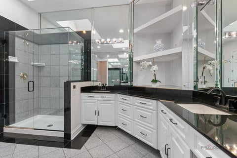 Tiny photo for 1925 Turtle Bay Road, Vernon Hills, IL 60061 (MLS # 12761891)