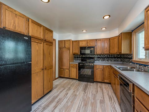 Tiny photo for 2417 METROPOLITAN Avenue, Waukegan, IL 60087 (MLS # 12712176)