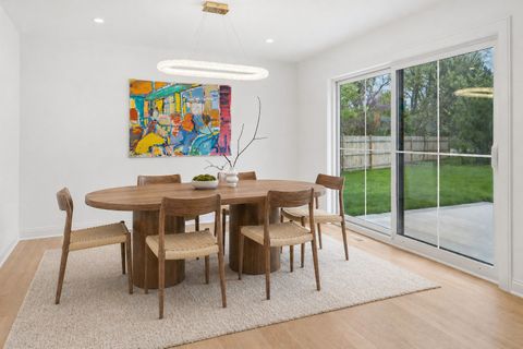 Tiny photo for 3031 Indianwood Road, Wilmette, IL 60091 (MLS # 12622098)
